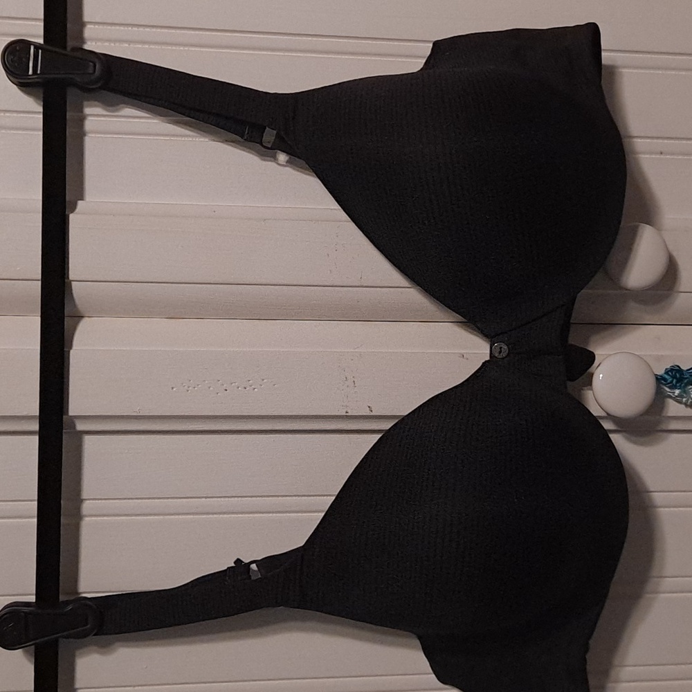 Hanes Her Way black bra size 40C